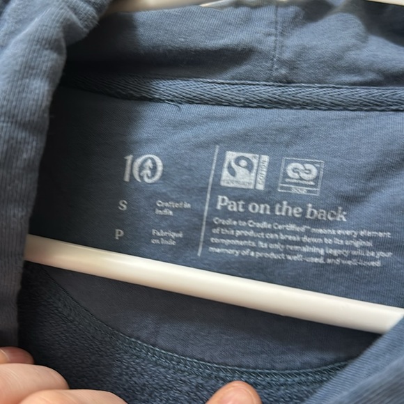 10 tree sweater - Picture 6 of 7